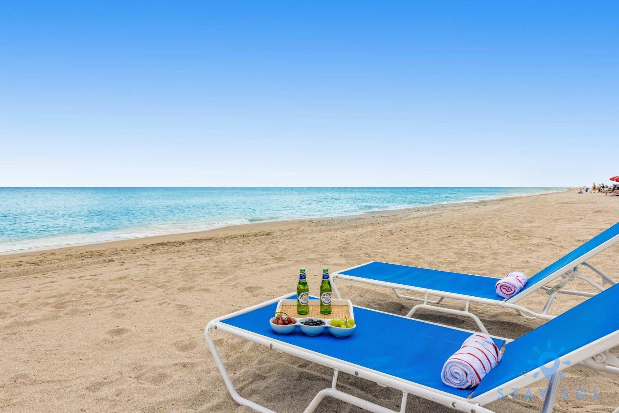 Amenities Balcony W Stunning Views-Beachfront Hallandale Beach Exterior photo